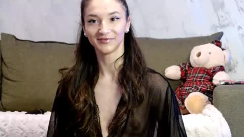 Snapshot of tayakayan chatting on December 19, 10:22 am TayaKayan online show from December 19, 10:22 am