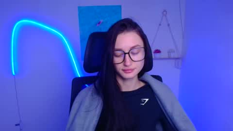 Taya online show from January 18, 6:28 am