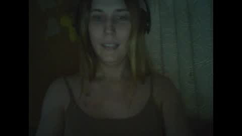 Snapshot of taylafox chatting on January 17, 10:23 pm taylafox online show from January 17, 10:23 pm