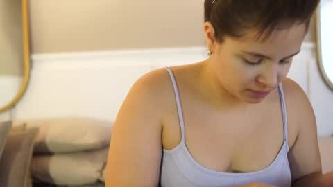 Snapshot of taylerkim chatting on October 7, 6:49 pm Teylor Kim online show from October 7, 6:49 pm