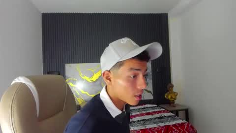 TAYLER online show from December 18, 3:12 am