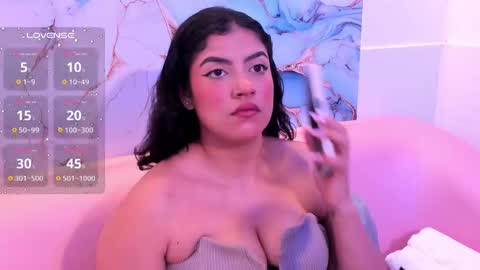 Snapshot of taylor_cupper_ chatting on September 13, 3:39 am taylor_cupper_ online show from September 13, 3:39 am