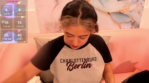 Snapshot of taylor_cupper_ chatting on September 22, 3:41 am taylor_cupper_ online show from September 22, 3:41 am