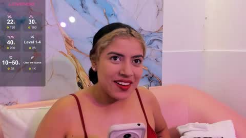 Snapshot of taylor_cupper_ chatting on October 8, 7:55 pm taylor_cupper_ online show from October 8, 7:55 pm