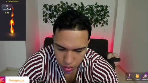 Snapshot of taylor_johnn chatting on December 8, 1:47 pm Penagos zz online show from December 8, 1:47 pm