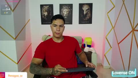 Snapshot of taylor_johnn chatting on January 23, 8:13 pm Penagos zz online show from January 23, 8:13 pm