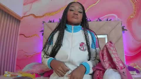 Snapshot of taylor_oriana_ chatting on September 25, 11:03 am Oriana online show from September 25, 11:03 am