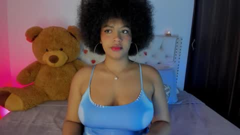 Snapshot of taylor_sexyy chatting on March 14, 11:15 am Taylor online show from March 14, 11:15 am