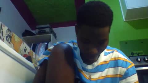 Snapshot of taylor_swift09 chatting on February 17, 8:55 am taylor_swift09 online show from February 17, 8:55 am