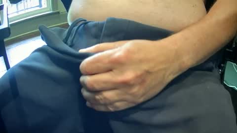 Snapshot of taylorsguy chatting on July 6, 7:49 pm taylorsguy online show from July 6, 7:49 pm