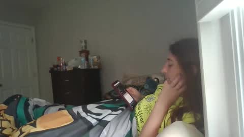 Snapshot of taylorslay chatting on April 9, 7:08 pm taylorslay online show from April 9, 7:08 pm