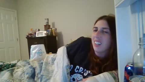 Snapshot of taylorslay chatting on April 28, 2:27 am taylorslay online show from April 28, 2:27 am