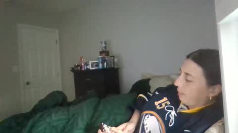 Snapshot of taylorslay chatting on May 18, 11:43 pm taylorslay online show from May 18, 11:43 pm