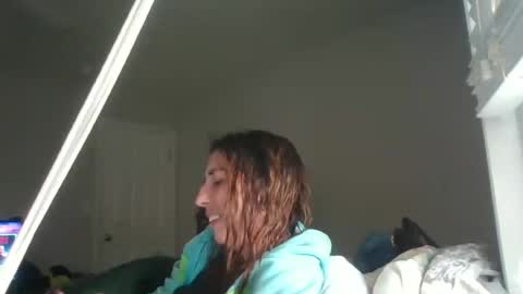 Snapshot of taylorslay chatting on June 15, 11:07 pm taylorslay online show from June 15, 11:07 pm