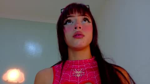 TAYLOR  online show from November 4, 11:42 am