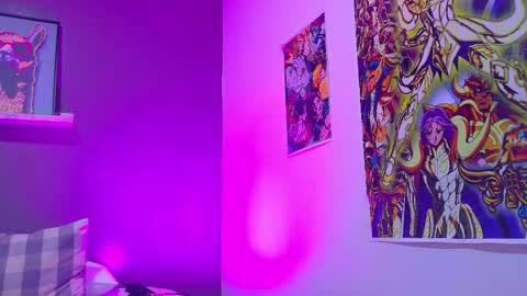 TAYLOR  online show from January 19, 11:58 am