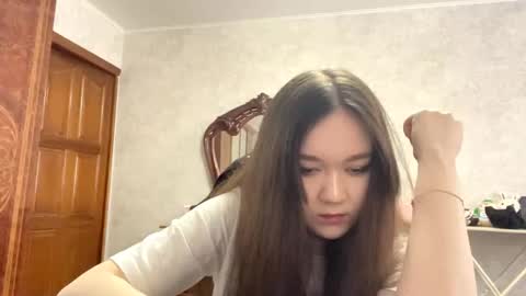 April online show from February 5, 10:42 am