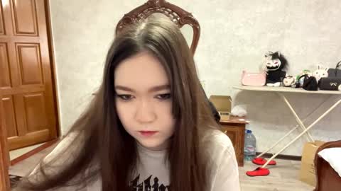 April online show from February 8, 10:51 am