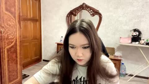 April online show from February 9, 10:30 am