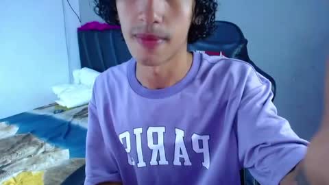 Tayron online show from May 20, 4:02 pm
