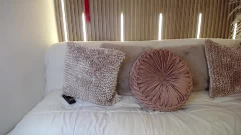 Sofia online show from March 12, 8:37 pm