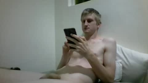 Snapshot of tcute0 chatting on February 28, 8:10 pm tcute0 online show from February 28, 8:10 pm