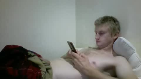 Snapshot of tcute0 chatting on March 4, 12:22 pm tcute0 online show from March 4, 12:22 pm