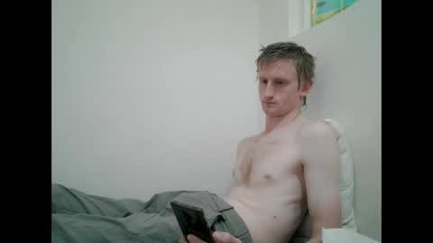 Snapshot of tcute0 chatting on April 17, 2:36 am tcute0 online show from April 17, 2:36 am