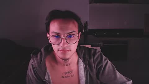 Snapshot of te0__0 chatting on February 28, 6:10 am Teo independent model online show from February 28, 6:10 am