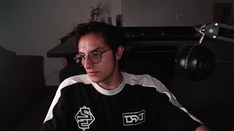 Snapshot of te0__0 chatting on March 5, 3:13 am Teo independent model online show from March 5, 3:13 am