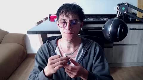 Snapshot of te0__0 chatting on March 31, 12:27 pm Teo independent model online show from March 31, 12:27 pm