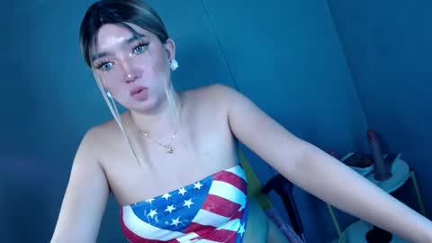 Snapshot of te_amo28 chatting on February 26, 2:46 pm ellaine online show from February 26, 2:46 pm