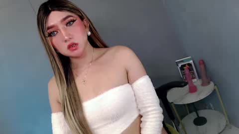 Snapshot of te_amo28 chatting on March 9, 9:36 pm ellaine online show from March 9, 9:36 pm