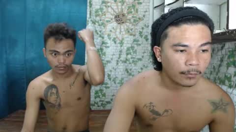 teahyun_yeongsu online show from February 1, 7:29 am