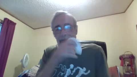 Snapshot of teak4u chatting on April 4, 1:30 pm Teak online show from April 4, 1:30 pm