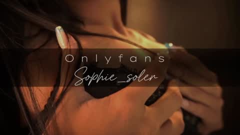 Loren Soler    Sophie Soler 19 years online show from January 8, 9:34 pm