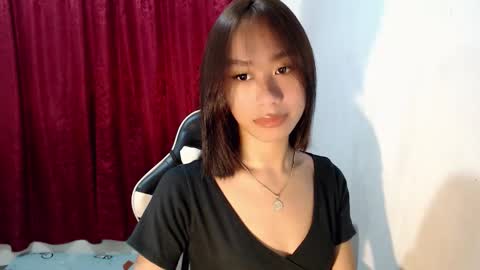 your future wife online show from April 4, 12:35 pm