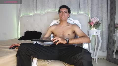 Snapshot of teamporn_18 chatting on March 1, 5:16 pm Danger online show from March 1, 5:16 pm
