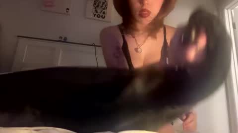 teasemedoll online show from January 18, 8:29 am