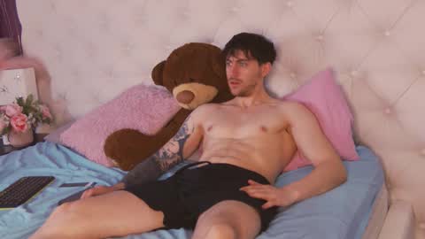 Martin online show from March 26, 5:24 am