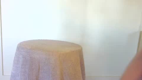 Teaser online show from January 31, 11:45 pm