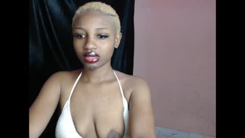 teasexkitty online show from May 18, 8:03 pm