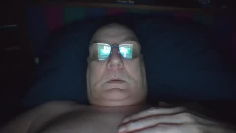 Snapshot of tebb61 chatting on September 21, 6:04 am Mark online show from September 21, 6:04 am