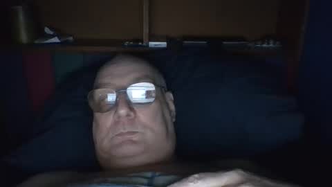 Snapshot of tebb61 chatting on October 12, 7:13 pm Mark online show from October 12, 7:13 pm