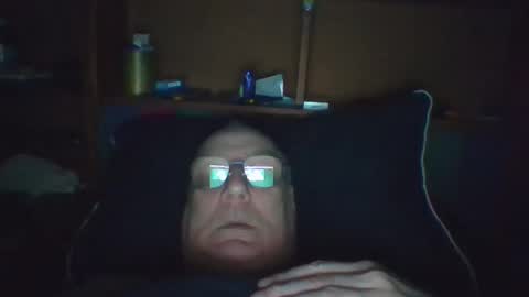 Snapshot of tebb61 chatting on November 9, 7:39 am Mark online show from November 9, 7:39 am