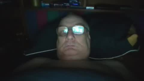 Snapshot of tebb61 chatting on November 23, 7:19 am Mark online show from November 23, 7:19 am