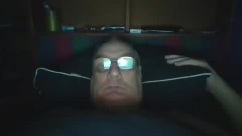 Snapshot of tebb61 chatting on December 2, 7:36 am Mark online show from December 2, 7:36 am