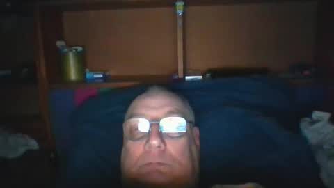 Snapshot of tebb61 chatting on January 18, 8:40 am Mark online show from January 18, 8:40 am