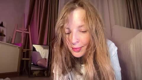 Snapshot of technoelf chatting on March 7, 9:45 pm Mary X TechnoElfff INST fansly kissmary online show from March 7, 9:45 pm