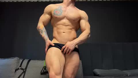 Snapshot of technohotgod chatting on April 1, 1:41 pm Andy Psy online show from April 1, 1:41 pm